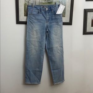 NWT ATHLETA SCULPTEK SLIM STRAIGHT JEAN AGATE WASH